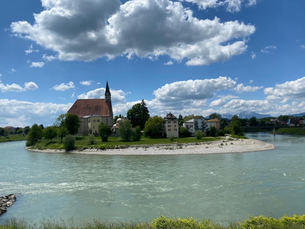 Ferienwohnung An Der Romantischen Salzachschleife Naehe Salzburg ラウフェン エクステリア 写真